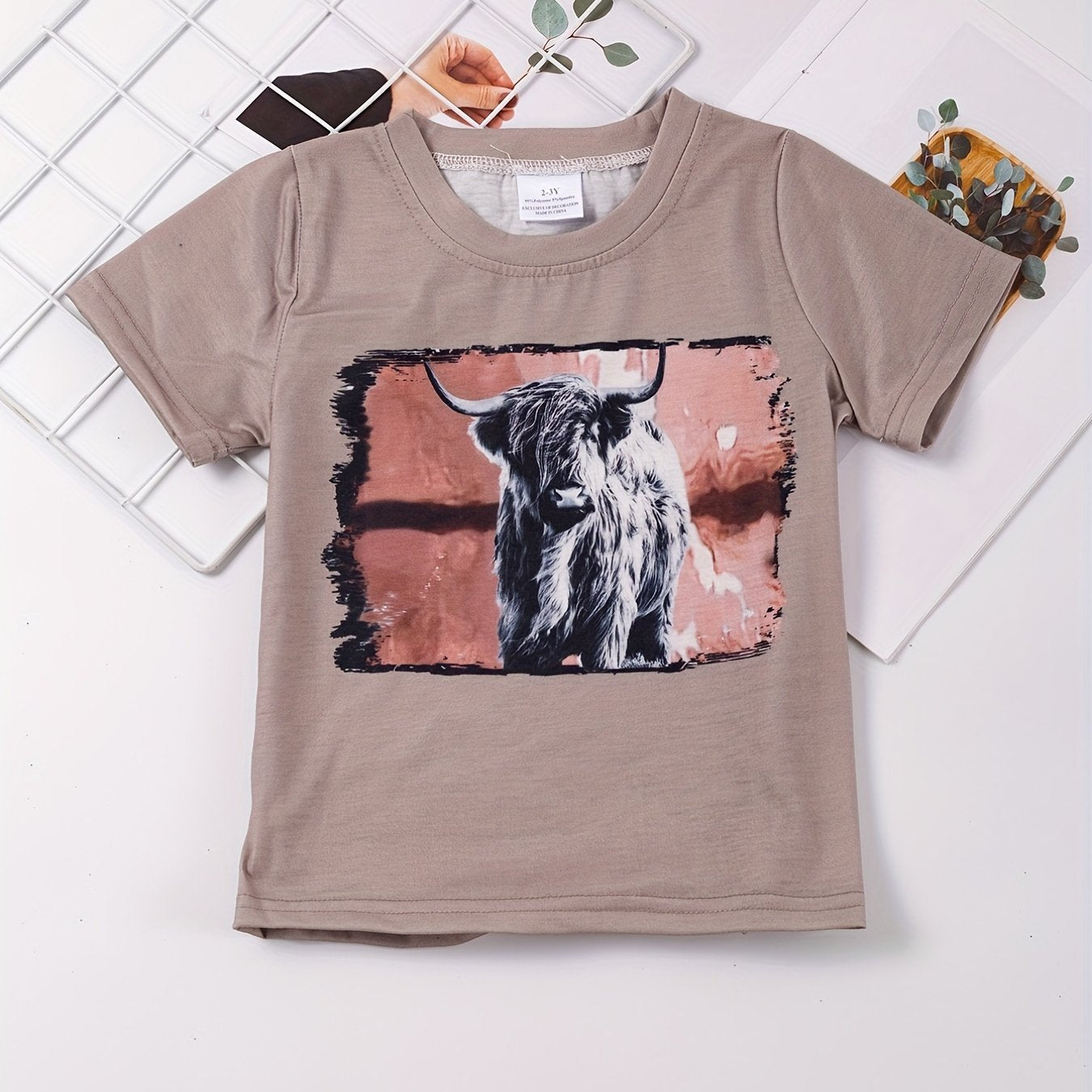 Vibrant Bull Graphic Tee - Soft, Comfortable Round Neck T-Shirts for Boys and Girls - Summer Fashion Essentials