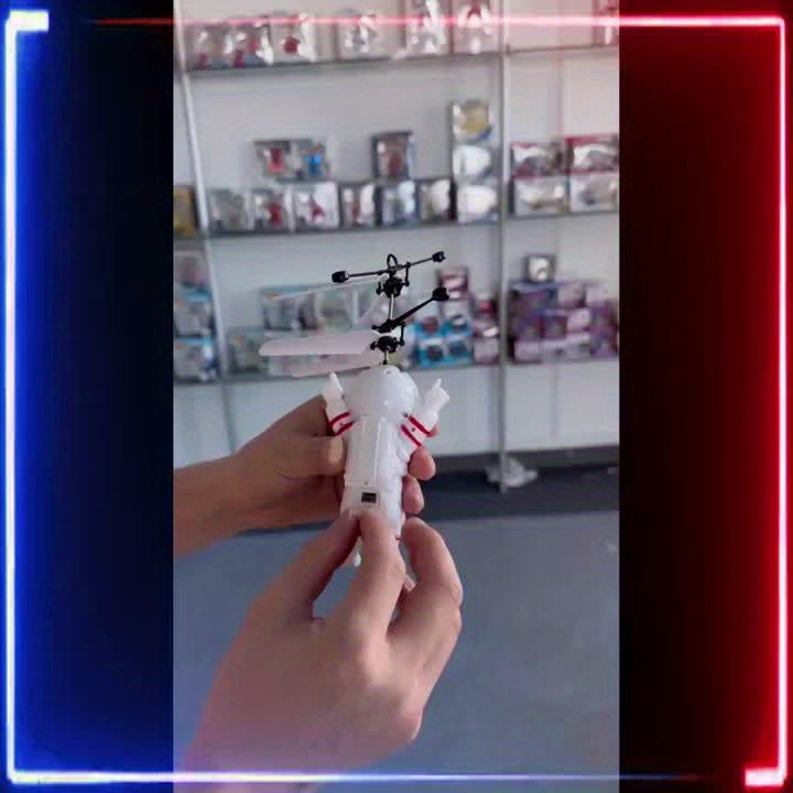 Astronaut Sensing Aircraft, Astronauts, Drones, One-click Sensing, Take-off And Landing, Durable, Fall And Crash Resistant, Suitable For Halloween And Christmas Time As A Gift To Children And Children