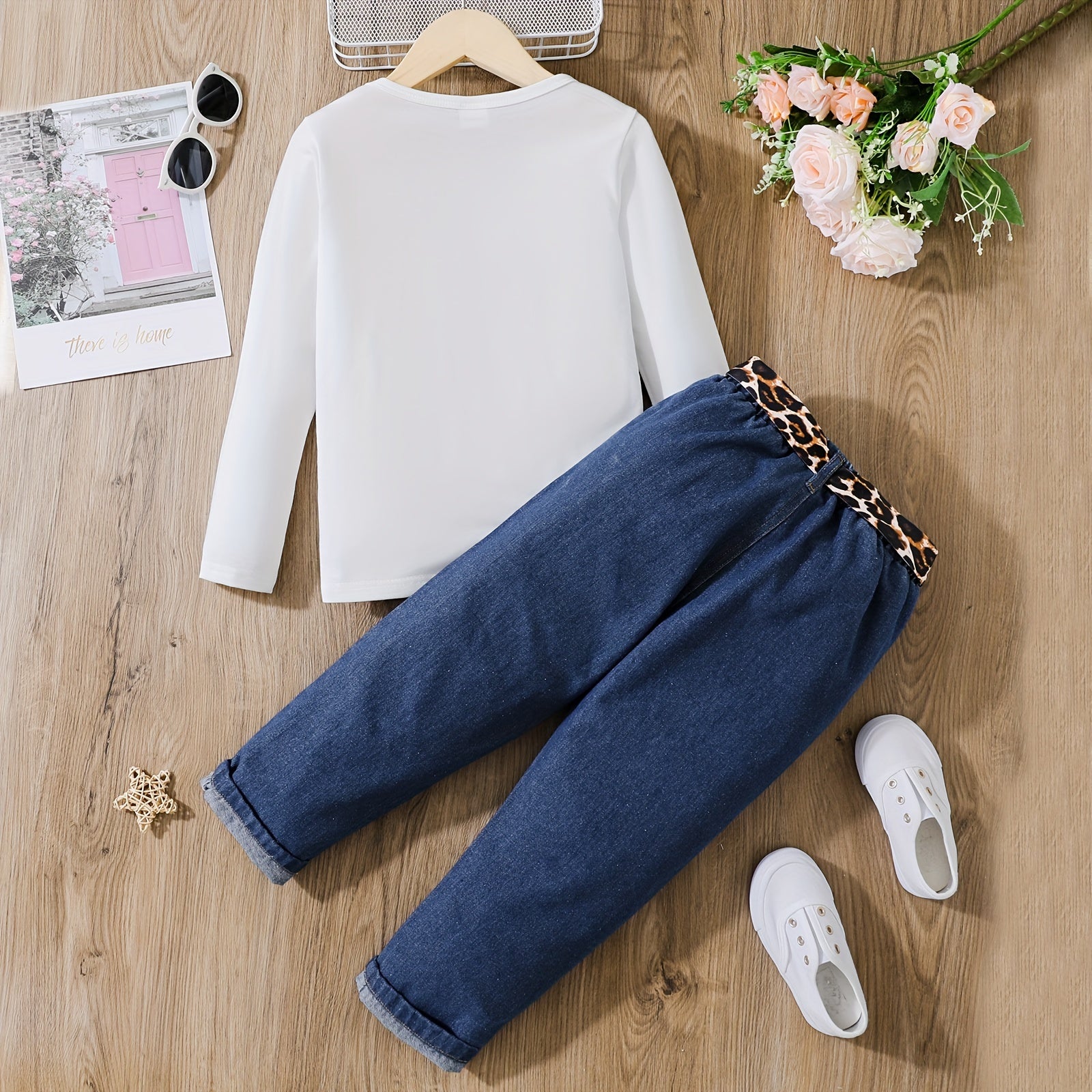 2pcs Girl's Figure Print Long-sleeve Tee and Belted Ripped Denim Jeans Set, Casual Outdoor Clothing
