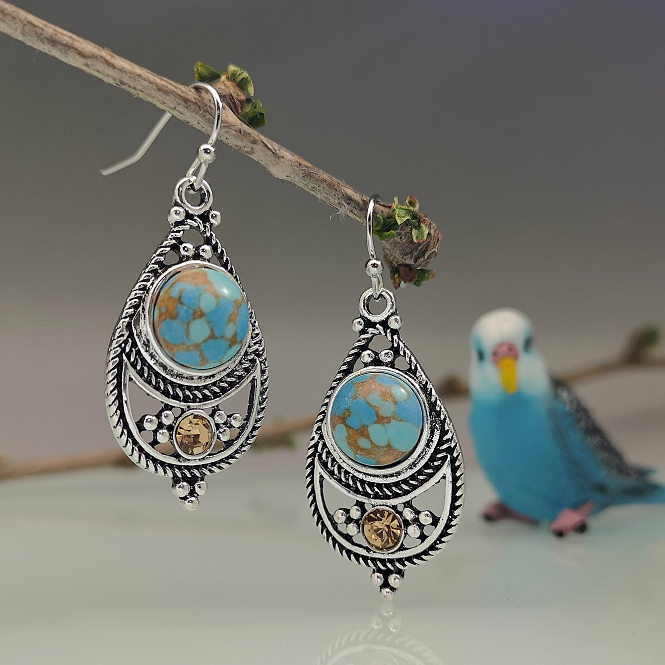[Vintage Boho Earrings] Green Aventurine Vintage Boho Dangling Earrings | Alloy, English Style, Stainless Steel Ear Needle, for Daily Wear, Office, Street, Party, Vacation, Gift