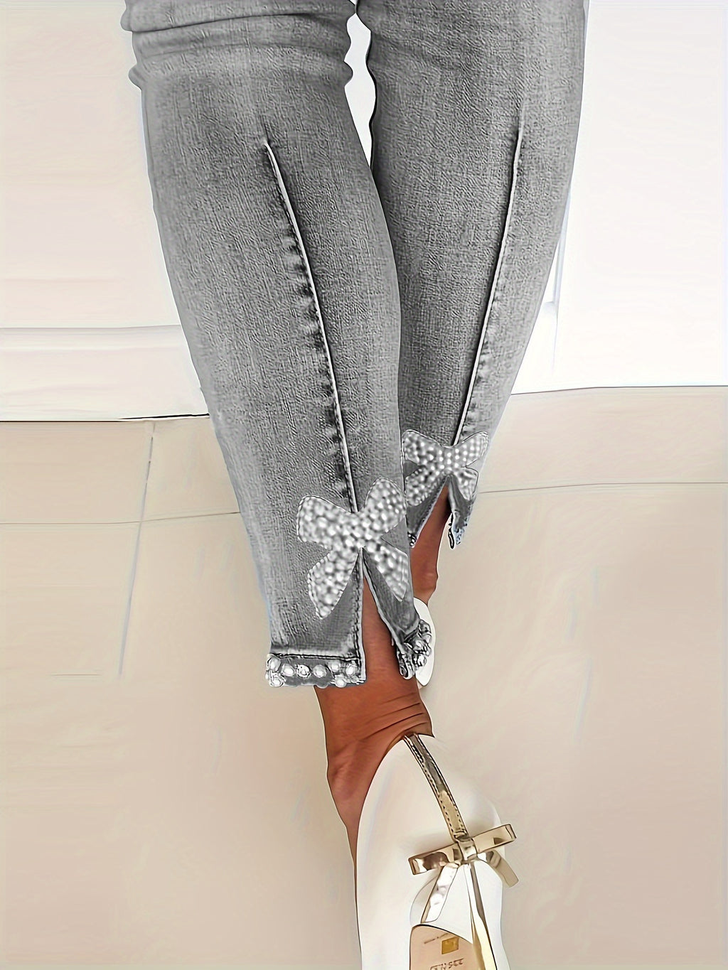 Blaue High-Stretch Skinny Jeans, Hose aus Denim mit Faux-Perlen-Dekor und schmaler Passform, Damen-Jeans & Bekleidung