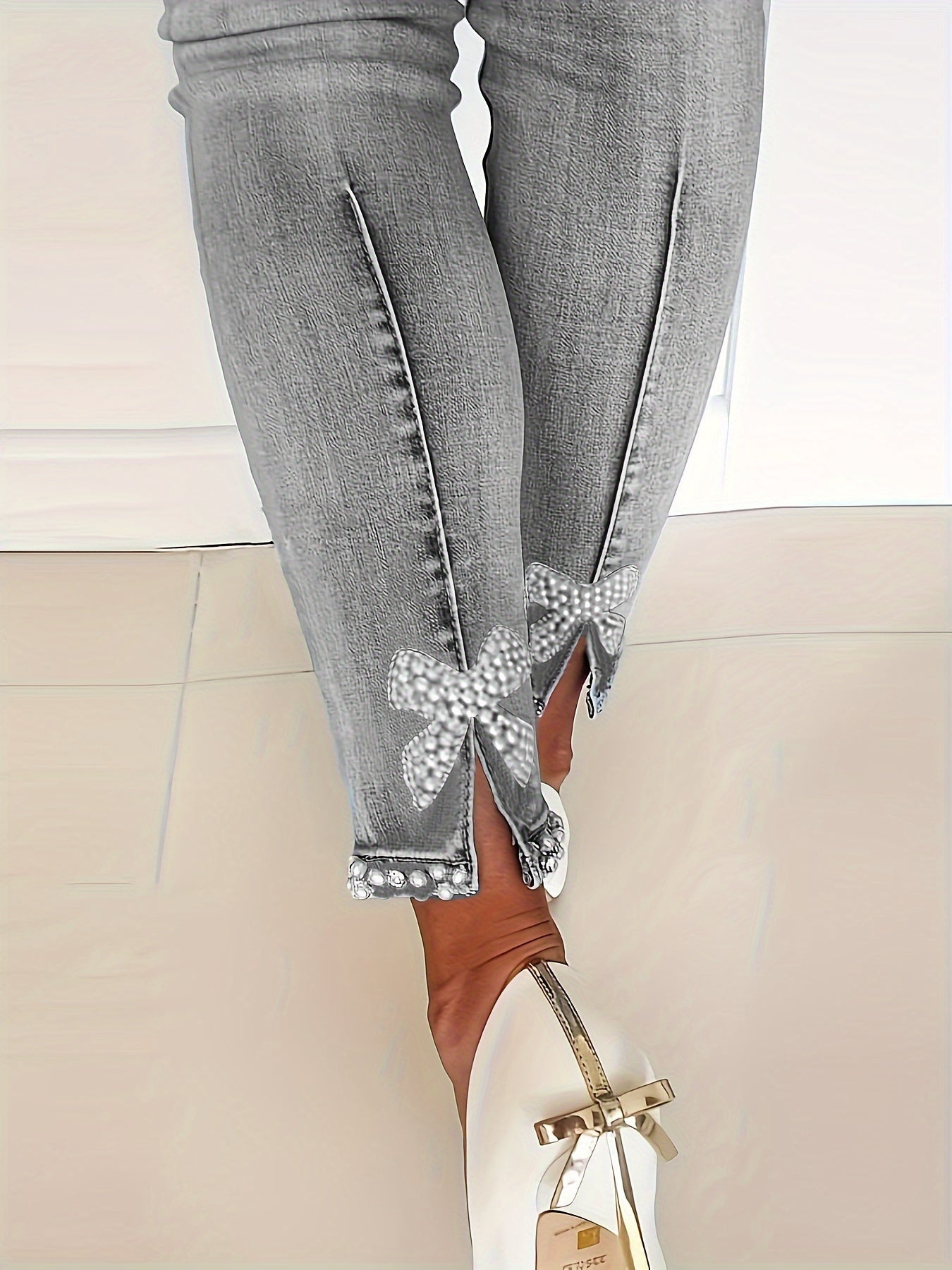Blaue High-Stretch Skinny Jeans, Hose aus Denim mit Faux-Perlen-Dekor und schmaler Passform, Damen-Jeans & Bekleidung