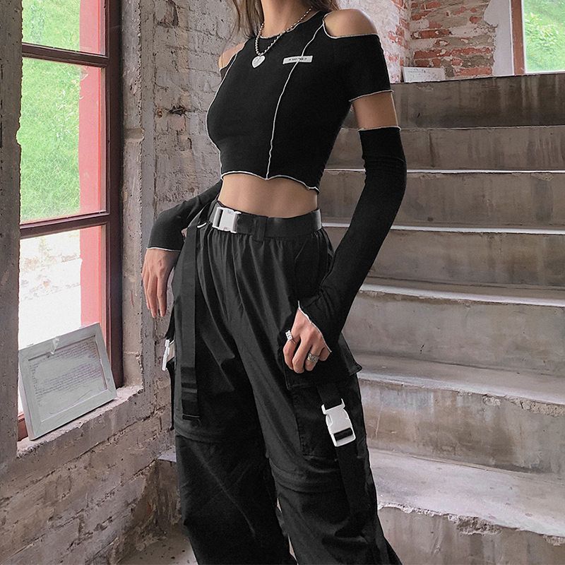 Summer Stylish Short Fitted T-Shirt for Women with a Round Neck, Hollow Design, And Long Sleeves, Perfect for Street Photography