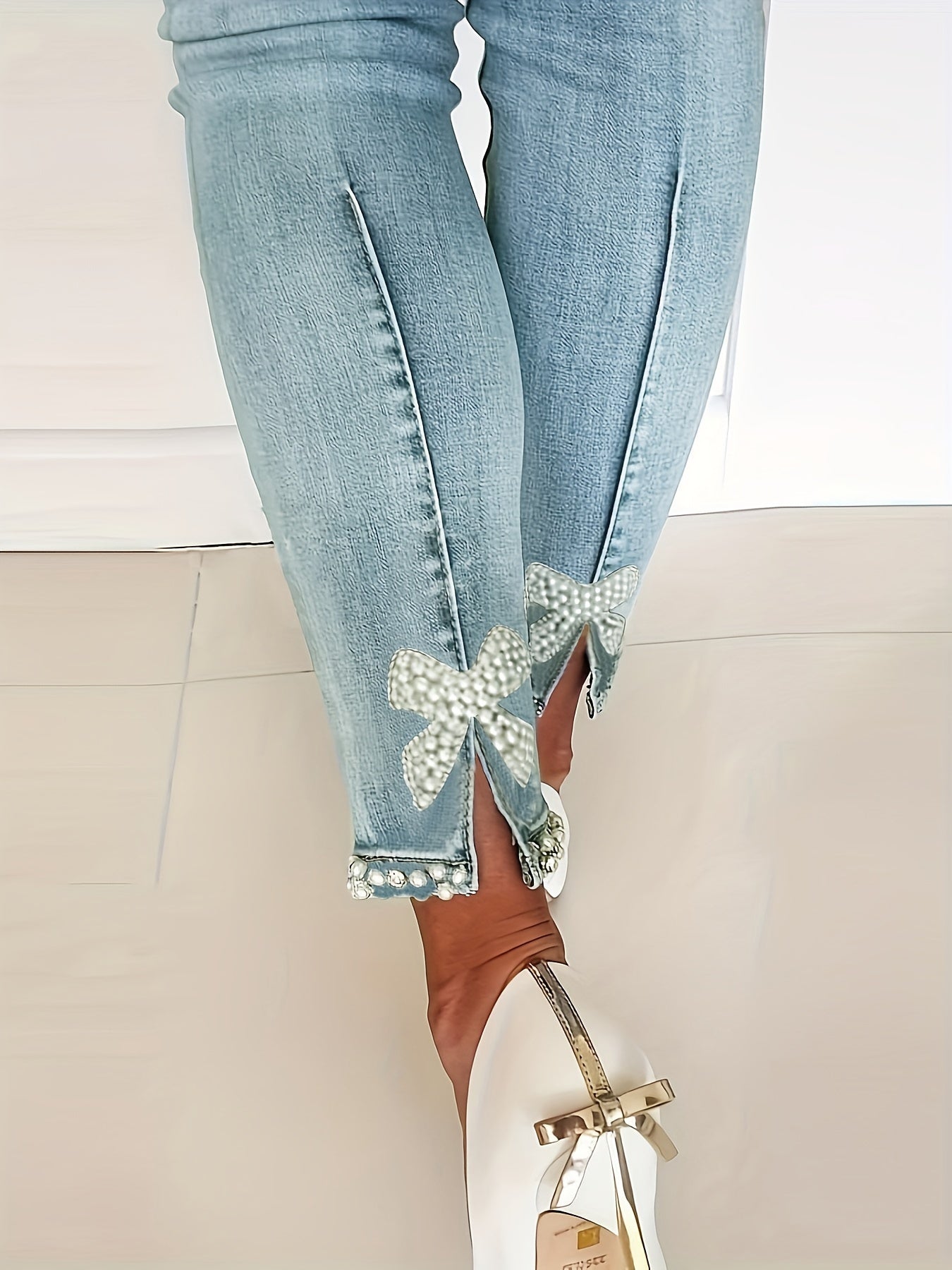 Blaue High-Stretch Skinny Jeans, Hose aus Denim mit Faux-Perlen-Dekor und schmaler Passform, Damen-Jeans & Bekleidung