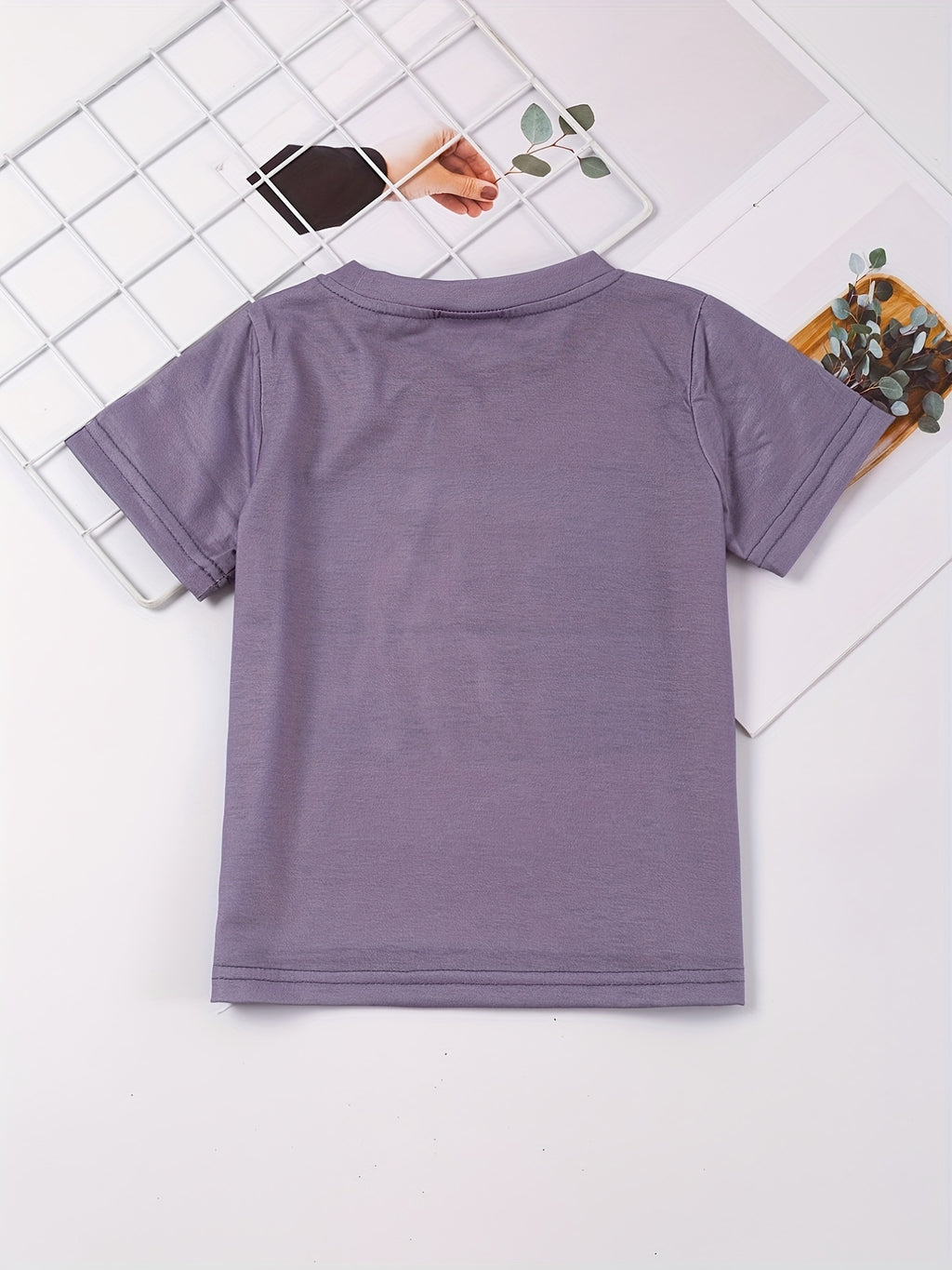 Vibrant Bull Graphic Tee - Soft, Comfortable Round Neck T-Shirts for Boys and Girls - Summer Fashion Essentials