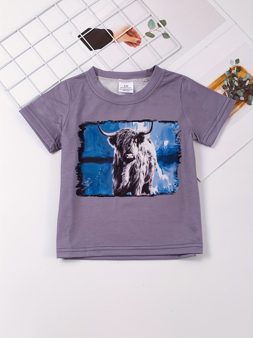 Vibrant Bull Graphic Tee - Soft, Comfortable Round Neck T-Shirts for Boys and Girls - Summer Fashion Essentials