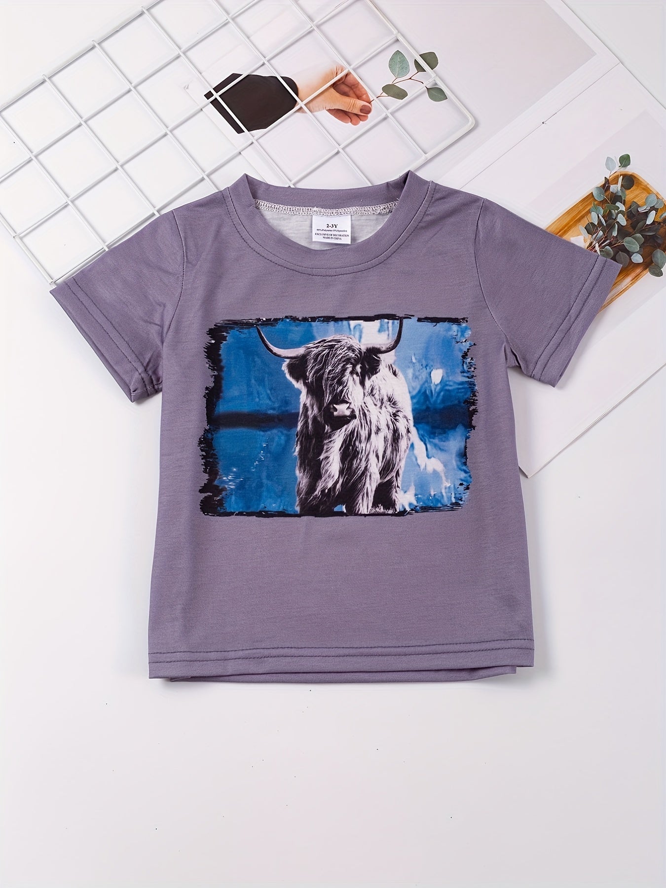Vibrant Bull Graphic Tee - Soft, Comfortable Round Neck T-Shirts for Boys and Girls - Summer Fashion Essentials