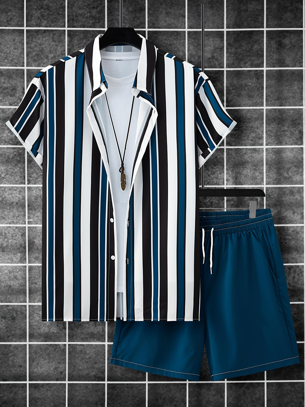 Vertical Striped Pattern Print, Men's 2Pcs Outfits, Casual Lapel Button Up Short Sleeve Shirts Shirt And Drawstring Shorts Set For Summer, Men's Clothing