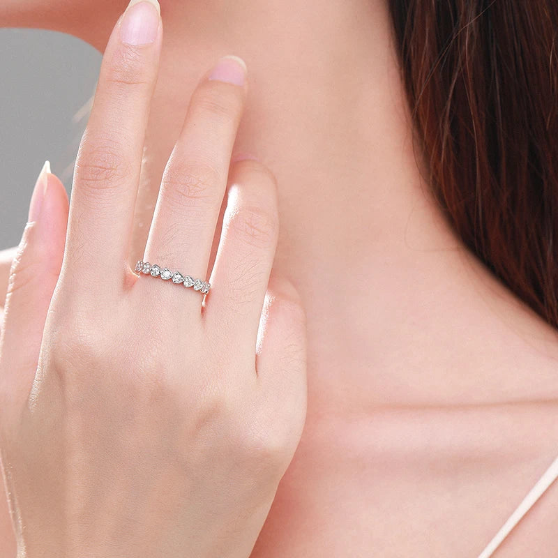 Ailmay Outentieke 925 Sterling Silwer Blink Deursigtige Sirkoon Romantiese Hart Stapelbare Vingerrring Vir Vroue Trou Verloof Juweliersware