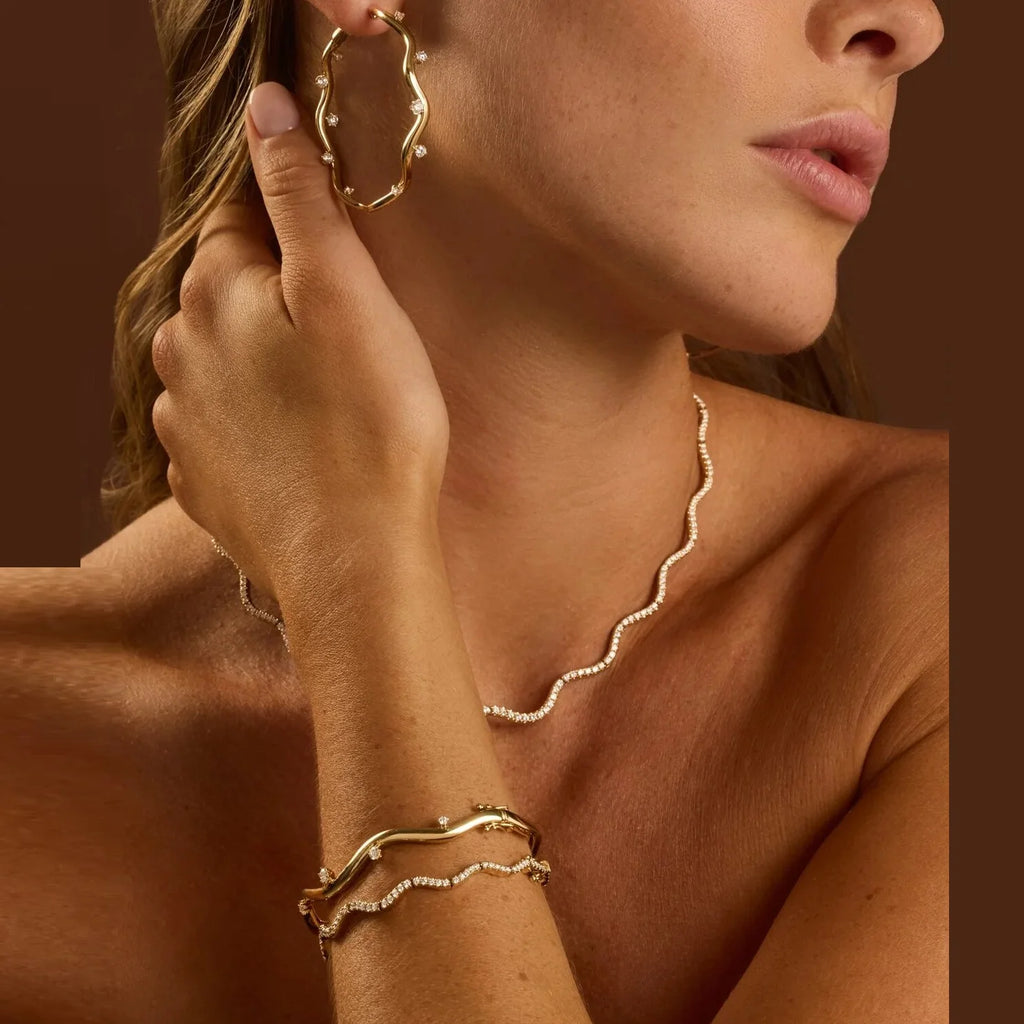2026 New Arrived Trendy Women Jewelry Set Micro Paved CZ Curved Bar Wave Charm Chain Braelet Choker Necklace
