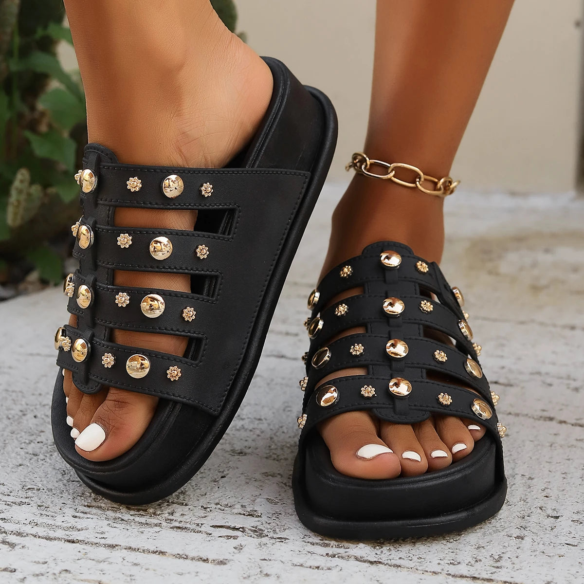 Summer Casual Sandals for Women, Leather Studded Flat Mid-Heel Roman Sandals, Open-Toe Design with Cross Straps, Slip-On Style, Mother's Day Gift
