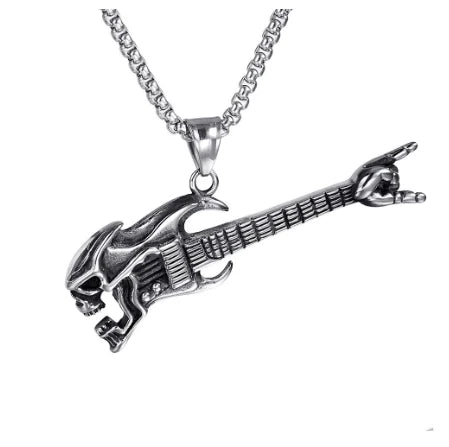 Stainless steel retro eagle hunting necklace titanium steel eagle men's pendant pendant pendant