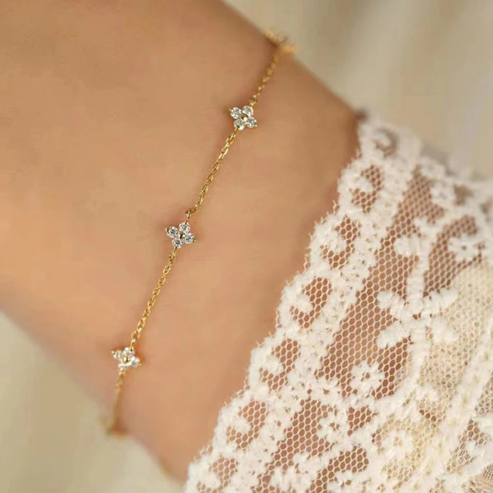 Shiny Plated 18k Gold Shiny Zircon Blue Flower Bracelet for Women Girl Korean Temperament Exquisite Jewelry Gifts