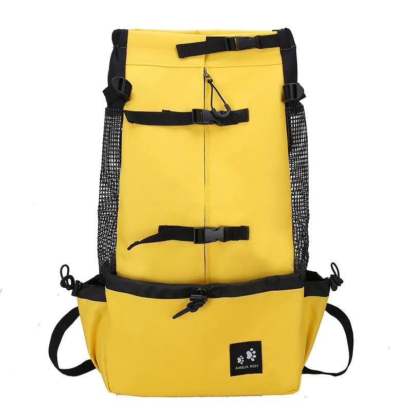 Backpack-style equipment for carrying items during travel or while driving, specially designed for Samoyed dogs and Beagle dogs