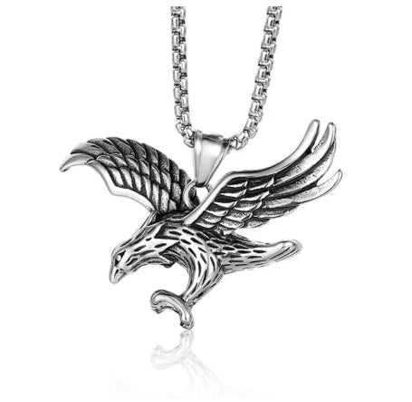 Stainless steel retro eagle hunting necklace titanium steel eagle men's pendant pendant pendant