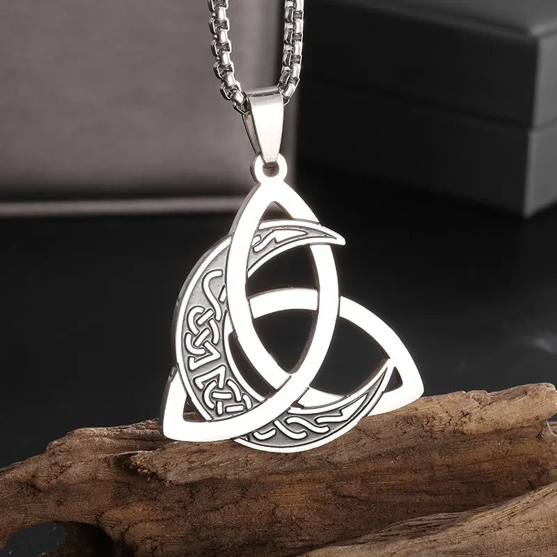 Retro Nordischer Stil Krähenschädel Anhänger Tier Vogel Halskette für Herren Personalisierter Schmuck Glücksbringer Geschenk