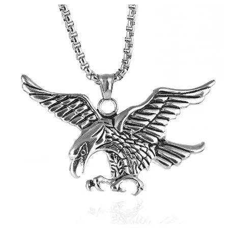 Stainless steel retro eagle hunting necklace titanium steel eagle men's pendant pendant pendant