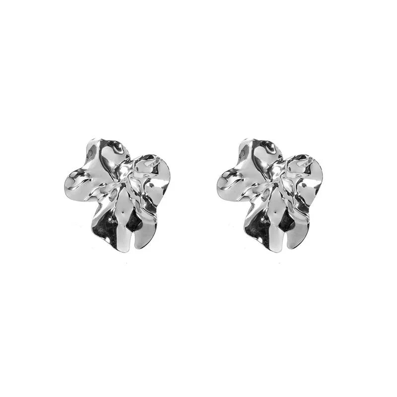 Fashion Metal Irregular Pleated Stud Earrings For Women Vintage Exaggerated Large Petal Flower Statement Earrings Jewelry