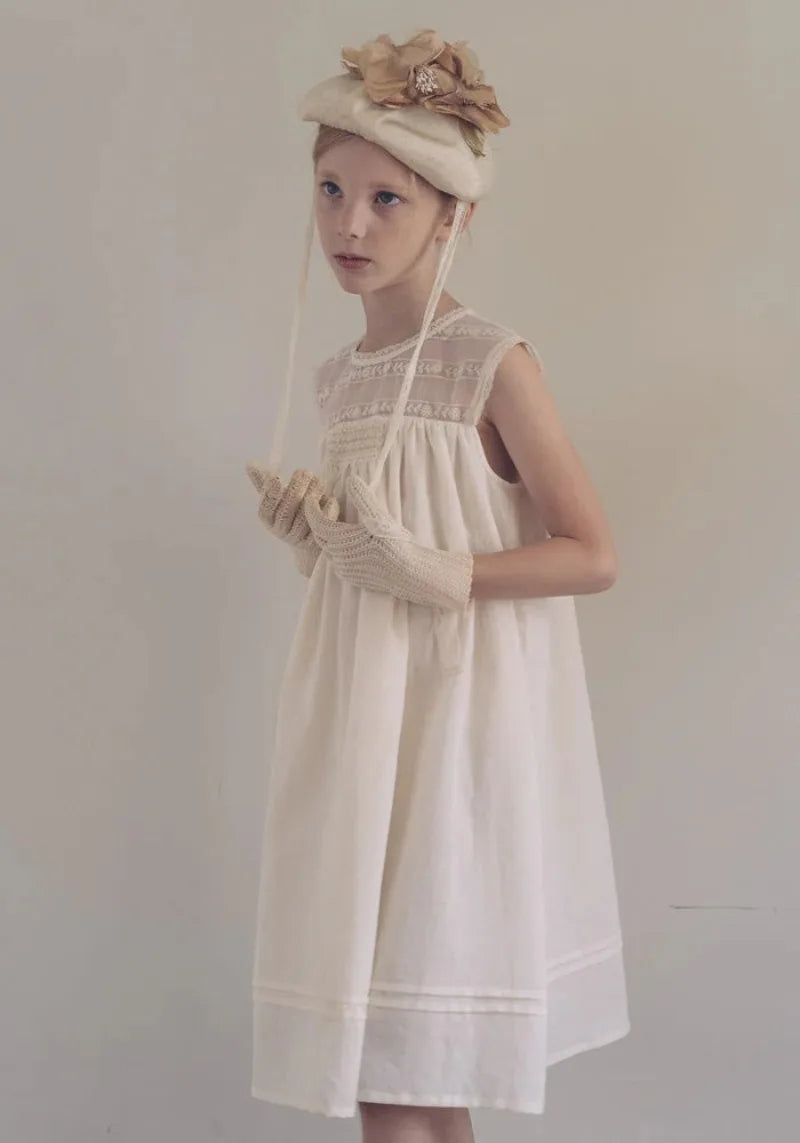 2025 New Elegant Girl Dress LOU Exquisite Embroidery Children Princess Dress Flower Girls Party Dresses Summer Baby Costume