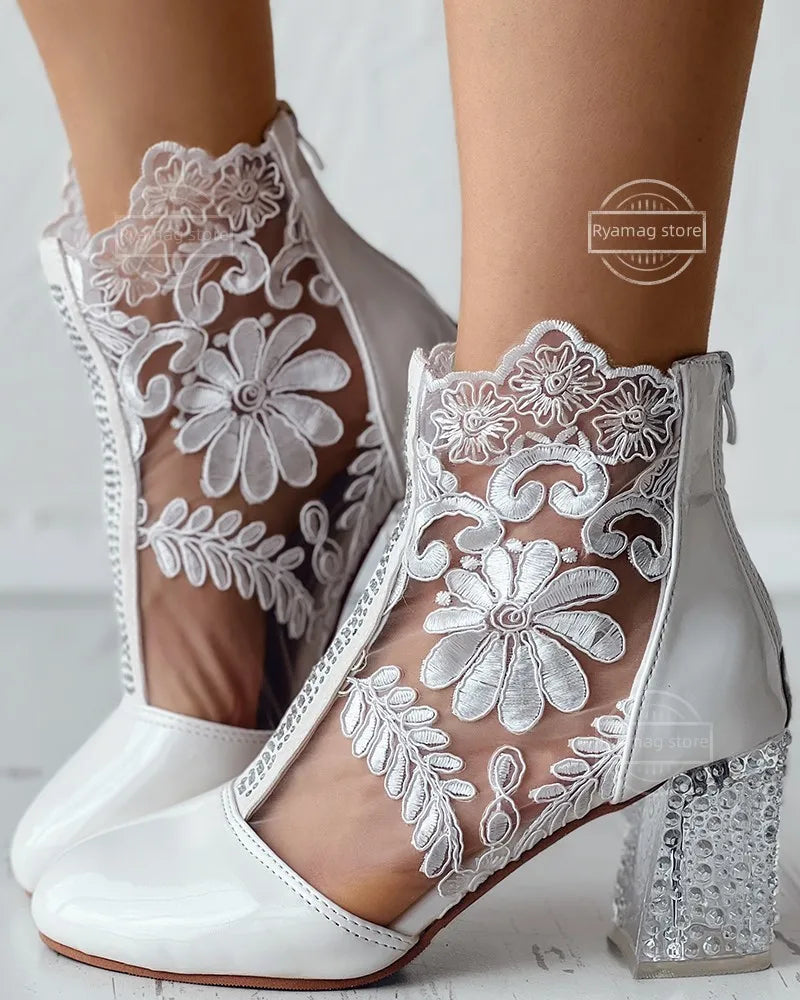 Women's Boots Floral Embroidery Clear Chunky Heel Boots Hollow Lace Chunky Heel Ankle Back Zip High Heels Bota Verano Mujer