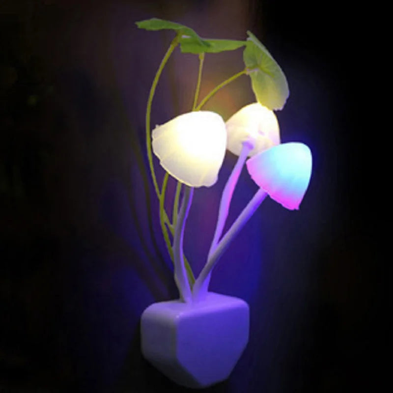 HOMEFISH Novelty Mushroom Fungus Night Light EU & US Plug Light Sensor 220V 3 LED Colorful Mushroom Lamp Led Night Lights