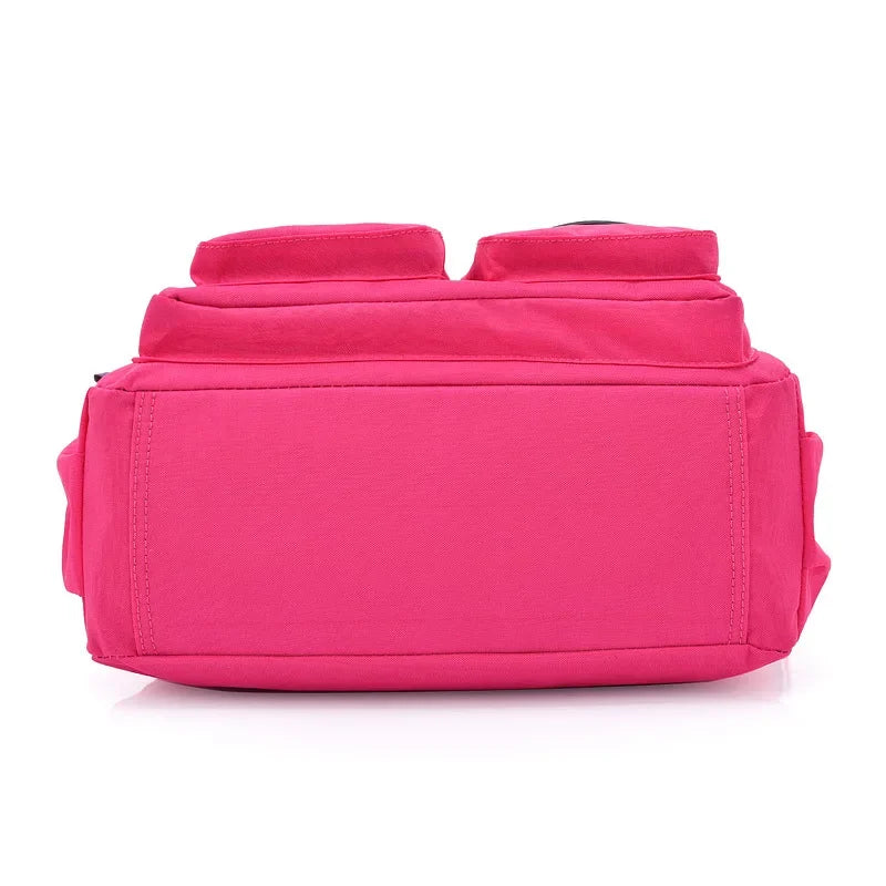 Versatile Waterproof Nylon Single Shoulder Bag for Women Lightweight Travel Crossbody Bag with Internal Zipper And Polyester Lin
