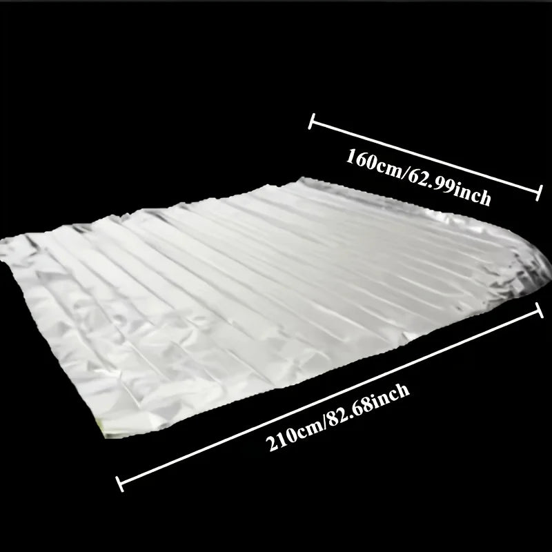 Outdoor emergency silver survival blanket with lightweight aluminum foil insulation suitable for camping hiking, and evacuation