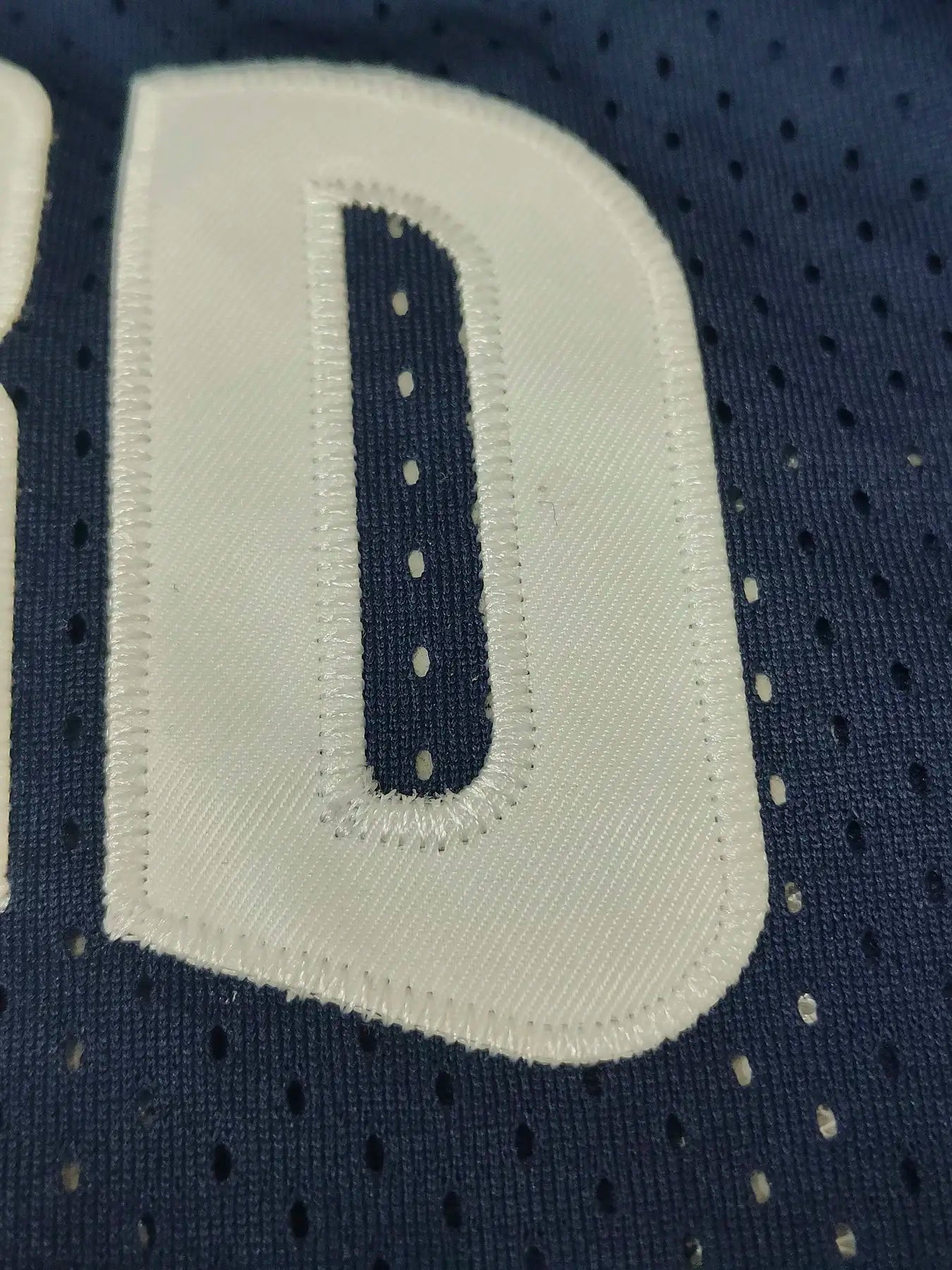 Men's Navy Blue Sleeveless Basketball-Style Jersey, Embroidered Number 7, Loose Fit Crew Neck