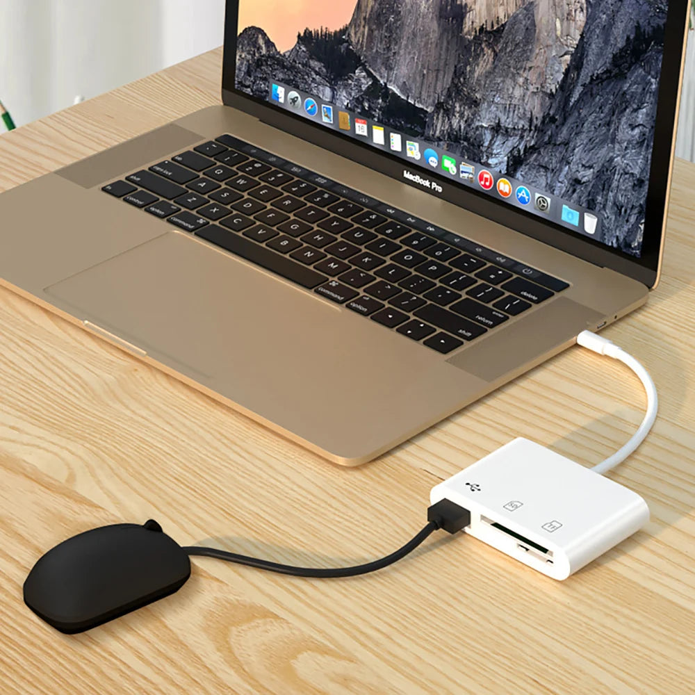 Type C Card Reader SD TF Memory Card Reader USB C OTG Adapter  High Speed Data transmitter for Phone 15 Macbook Smart Cell Phone