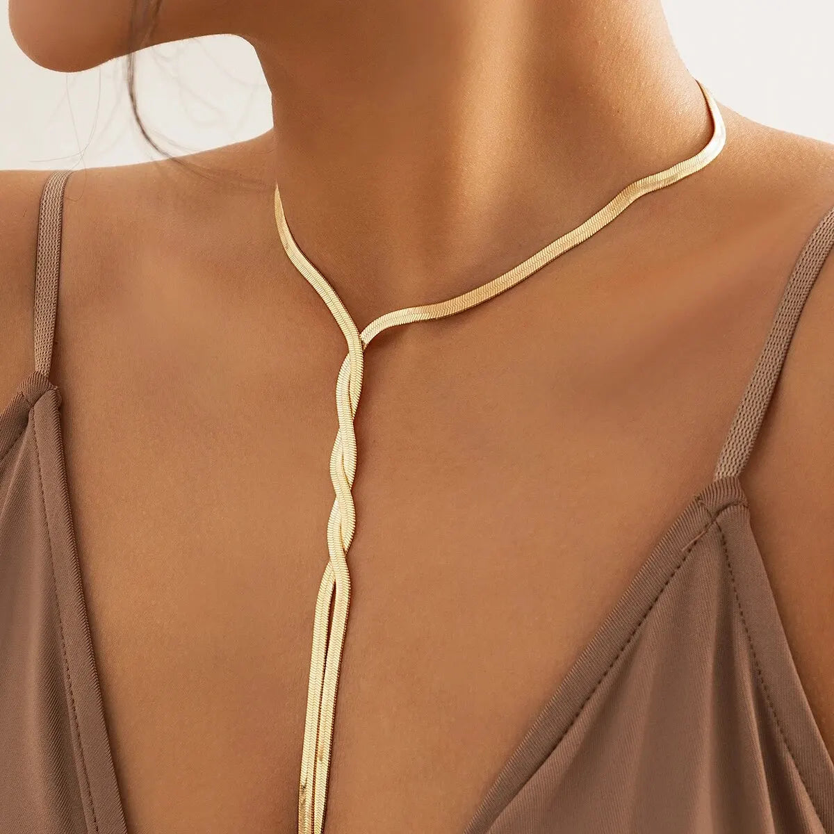 Sexy Goth Adjustable Flat Snake Long Chain Necklace for Women Vintage Weave Twisted Link Chest Choker Aesthetic Neck Jewelry New