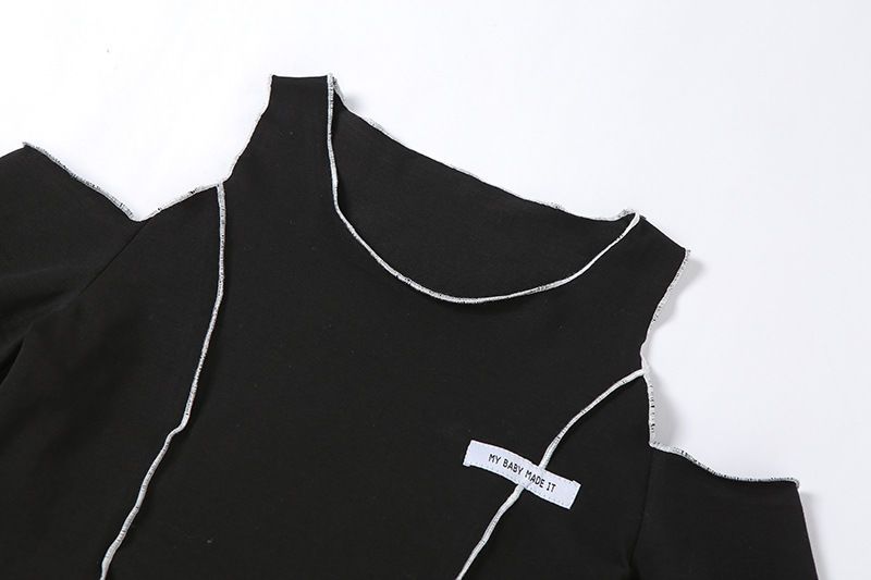 Summer Stylish Short Fitted T-Shirt for Women with a Round Neck, Hollow Design, And Long Sleeves, Perfect for Street Photography