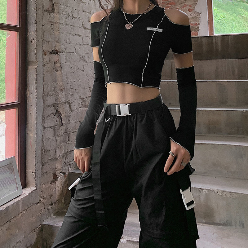 Summer Stylish Short Fitted T-Shirt for Women with a Round Neck, Hollow Design, And Long Sleeves, Perfect for Street Photography