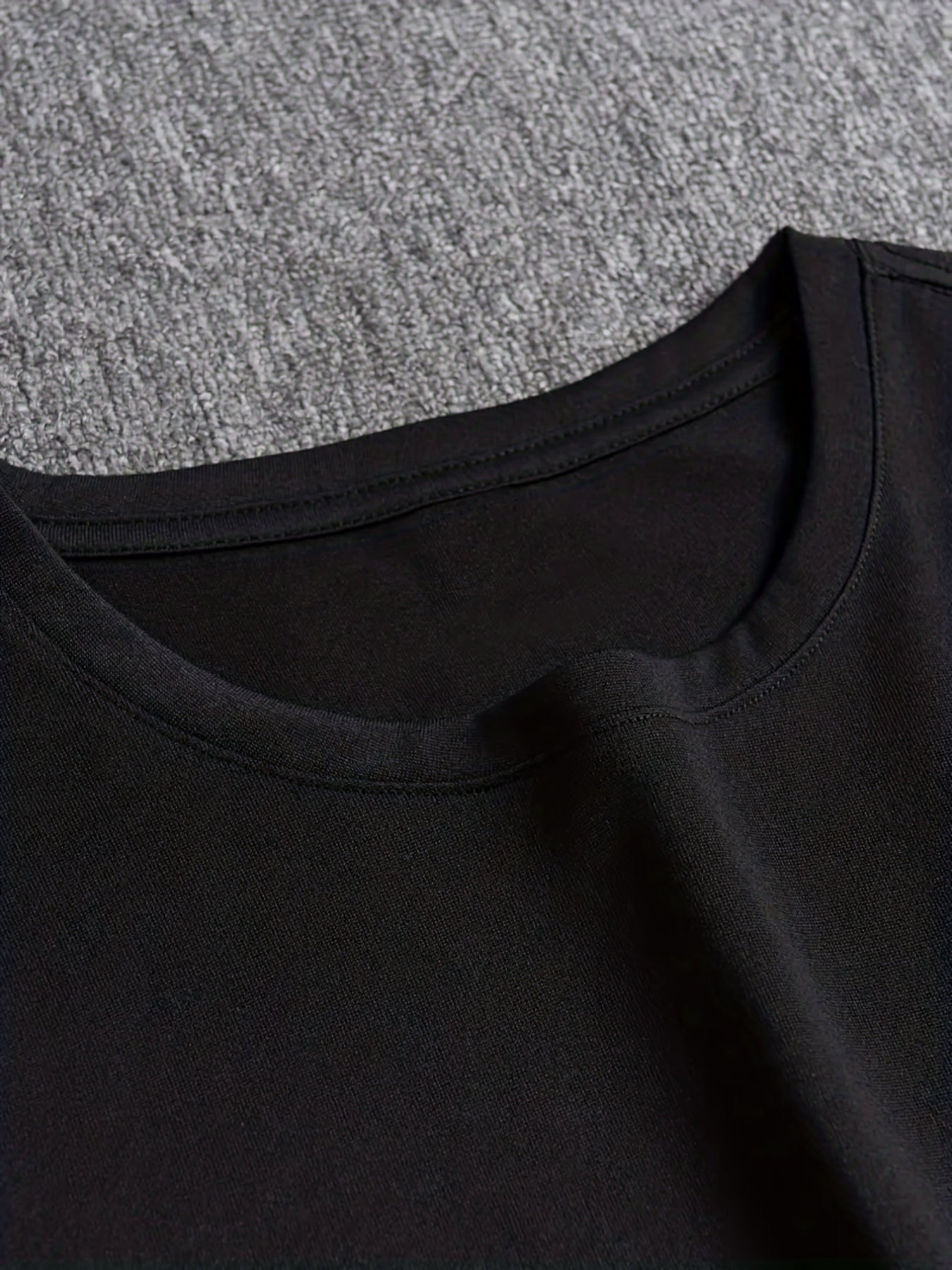 Plus Size Men's Trendy Cross Graphic Tees, Comfy Stretch Breathable T-shirts For Summer, Oversized Loose Men's Clothings